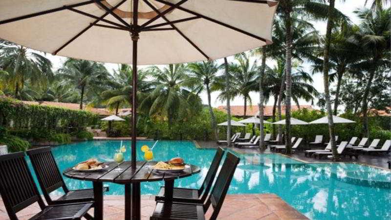 Hotel Avillion Port Dickson Zewnętrze zdjęcie Pool at the hotel