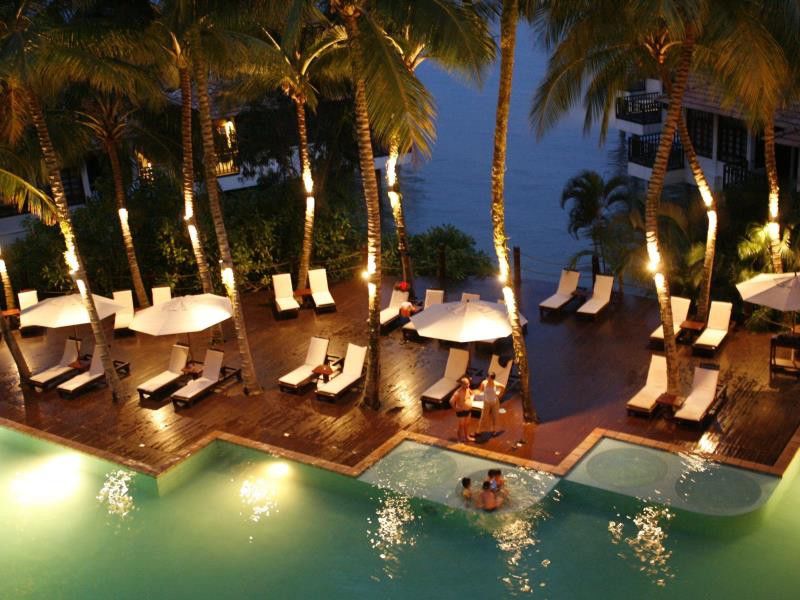 Hotel Avillion Port Dickson Zewnętrze zdjęcie The pool at the resort